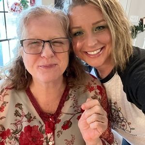 Meet your Posher, Anne